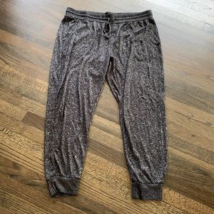 stars above sweater joggers